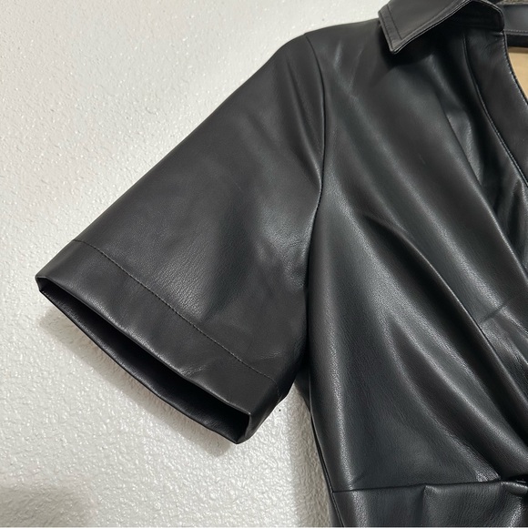 House of Harlow Black Vegan Leather Top - Size S - Picture 11 of 13
